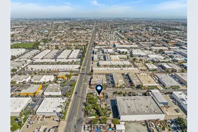 7412 Slater Avenue E, Huntington Beach, CA 92647 - Photo 19
