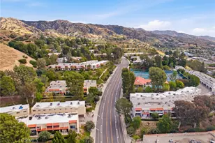 7802 Via Tortona, Burbank, CA 91504 - Photo 3