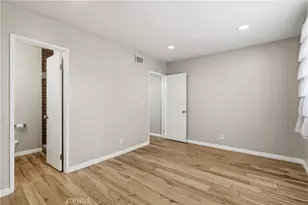 7802 Via Tortona, Burbank, CA 91504 - Photo 29