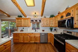 606 E Mountain View Blvd, Big Bear City, CA 92314 - Photo 13