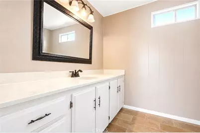 9391 California Ave #35, Riverside, CA 92503 - Photo 15
