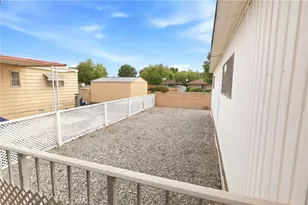 9391 California Ave, Riverside, CA 92503 - Photo 23