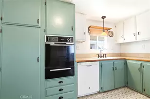 9391 California Ave, Riverside, CA 92503 - Photo 11