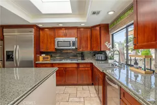 2480 Vista Dr, Upland, CA 91784 - Photo 11