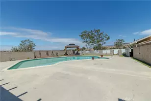 33288 Colorado, Yucaipa, CA 92399 - Photo 27