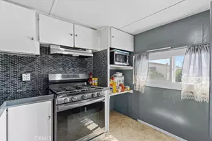 2260 W Rialto Ave, San Bernardino, CA 92410 - Photo 11