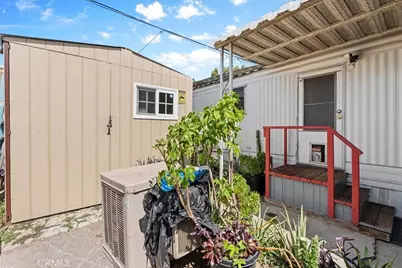 2260 W Rialto Ave #7, San Bernardino, CA 92410 - Photo 25