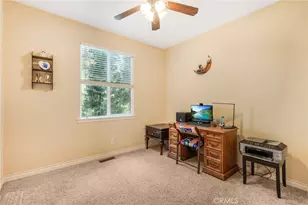24380 Horst, Crestline, CA 92325 - Photo 37