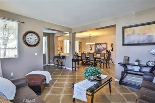 25072 Peppertree Ct, Corona, CA 92883 - Photo 5