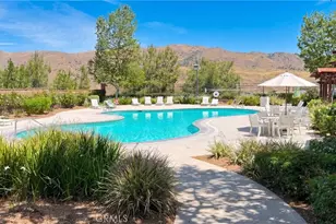 25072 Peppertree Ct, Corona, CA 92883 - Photo 25