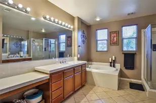 25072 Peppertree Ct, Corona, CA 92883 - Photo 17