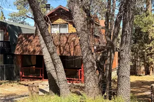 351 Pine Ln, Sugarloaf, CA 92386 - Photo 5
