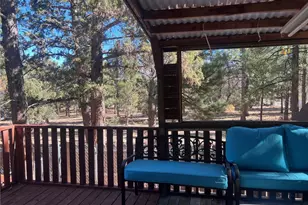 351 Pine Ln, Sugarloaf, CA 92386 - Photo 7