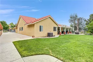 3148 Indian Canyon Ct, Highland, CA 92346 - Photo 17