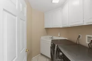 7088 Harvest Ln, Riverside, CA 92506 - Photo 23