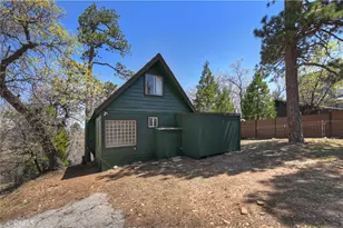 697 Villa Grove, Big Bear City, CA 92314 - Photo 25