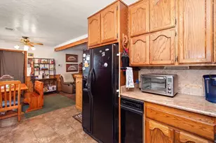332 W Meadow, Big Bear City, CA 92314 - Photo 7