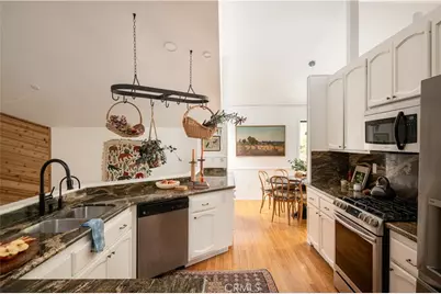 27322 Matterhorn, Lake Arrowhead, CA 92352 - Photo 9
