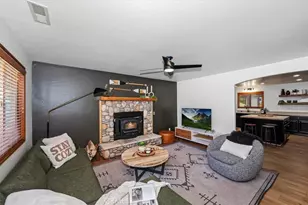 42698 Fox Farm, Big Bear Lake, CA 92315 - Photo 9