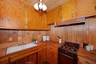 1014 Cherokee, Fawnskin, CA 92333 - Photo 23