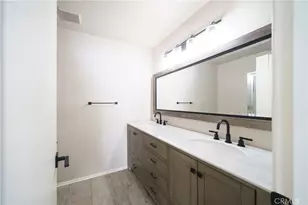 20305 Rue Crevier, Canyon Country, CA 91351 - Photo 23