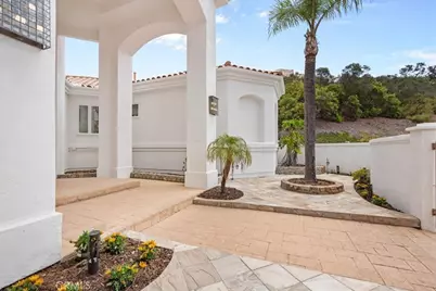29269 Meadow Glen, Escondido, CA 92026 - Photo 7