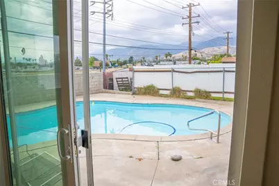 5720 Dogwood, San Bernardino, CA 92404 - Photo 31