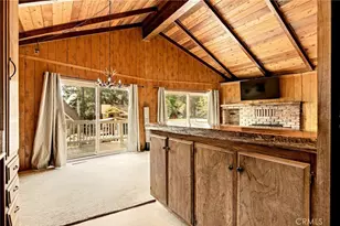 31530 Onacrest, Running Springs, CA 92382 - Photo 11