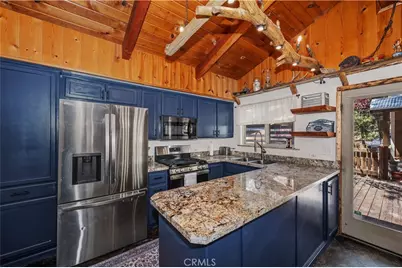 521 Fir Drive, Green Valley Lake, CA 92341 - Photo 11