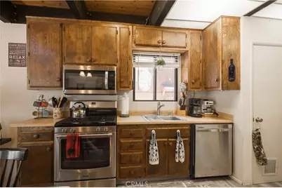 39945 Trail Of The Whispering Pines, Big Bear Lake, CA 92315 - Photo 13