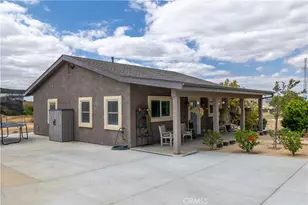 30695 Triple Crown, Homeland, CA 92548 - Photo 39