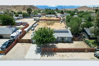 17152 Schollview Avenue, Palmdale, CA 93591 - Photo 3