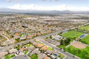 2330 W Sunrise Dr, Rialto, CA 92377 - Photo 39