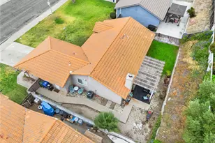 2330 W Sunrise Dr, Rialto, CA 92377 - Photo 33