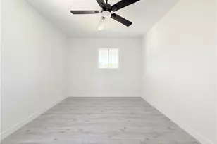 1700 W 153rd St, Compton, CA 90220 - Photo 9