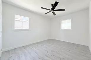1700 W 153rd St, Compton, CA 90220 - Photo 11