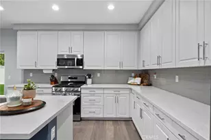 31958 Chagall Wy, Yucaipa, CA 92399 - Photo 13