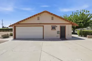 1155 N Lyon, Hemet, CA 92543 - Photo 9