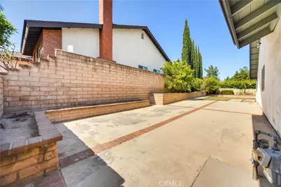 2046 W Ontario, Corona, CA 92882 - Photo 21