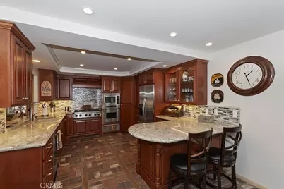 28018 Peninsula, Lake Arrowhead, CA 92352 - Photo 17
