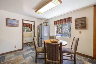 44844 Manzanita Ln, Sugarloaf, CA 92386 - Photo 9