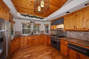 26285 Spyglass Dr, Lake Arrowhead, CA 92352 - Photo 9