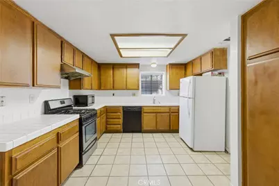 5952 Maybelle St, Riverside, CA 92504 - Photo 9