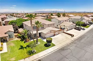 14571 Hummingbird, Victorville, CA 92394 - Photo 39