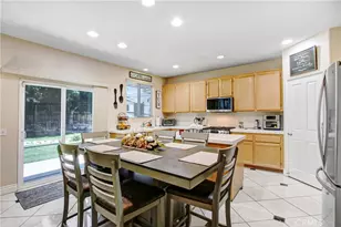 14571 Hummingbird, Victorville, CA 92394 - Photo 9
