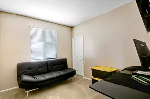14571 Hummingbird, Victorville, CA 92394 - Photo 21