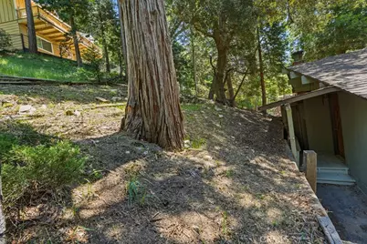 997 Berne, Crestline, CA 92325 - Photo 25