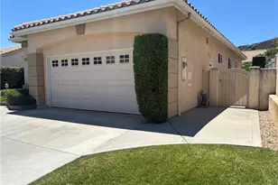 4913 Singing Hills, Banning, CA 92220 - Photo 3
