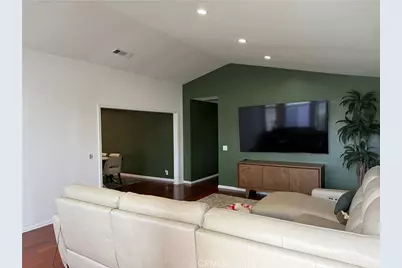 201 S Brookside Court, Anaheim, CA 92808 - Photo 5