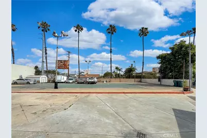 7736 Sugar Drive, Huntington Beach, CA 92647 - Photo 3
